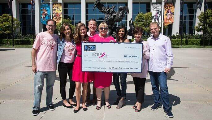 Overwatch'ın Pink Mercy kostümü 12.7 milyon dolar bağışladı!