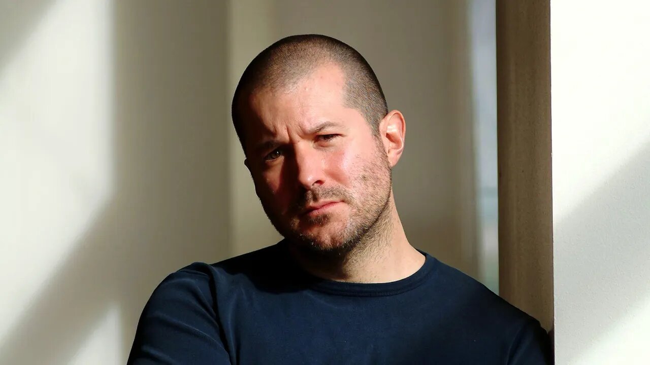 Apple'da Jonny Ive Ayrılığı Sonrası Tasarım Devrimi Yaşanıyor