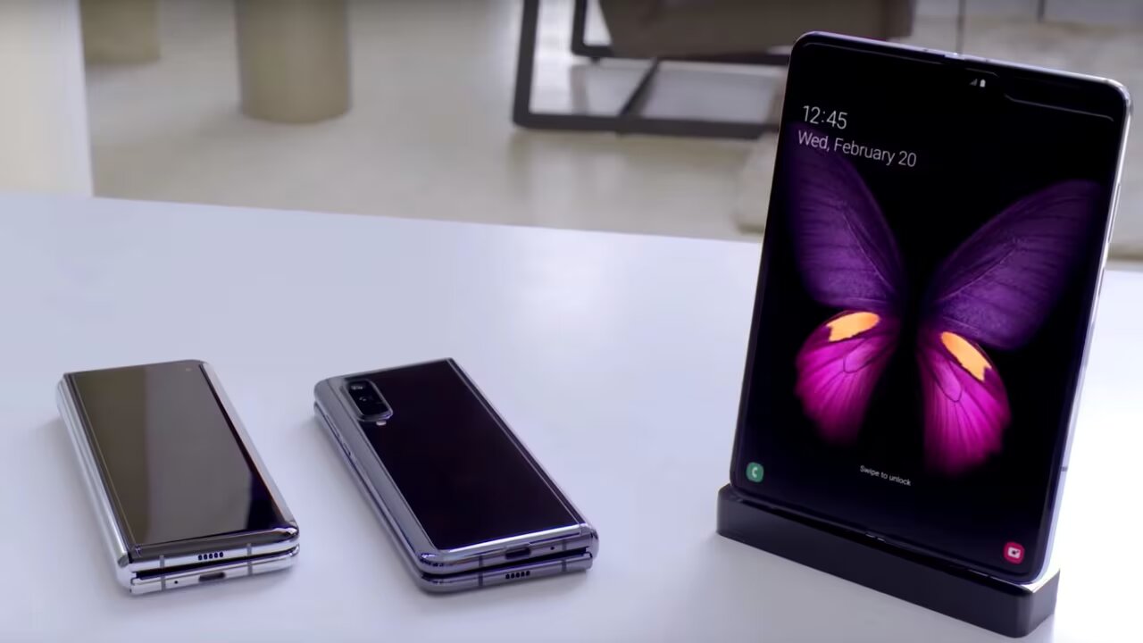 Huawei Samsung'u Katlanabilir Akıllı Telefon Pazarında Geride Bırakıyor
