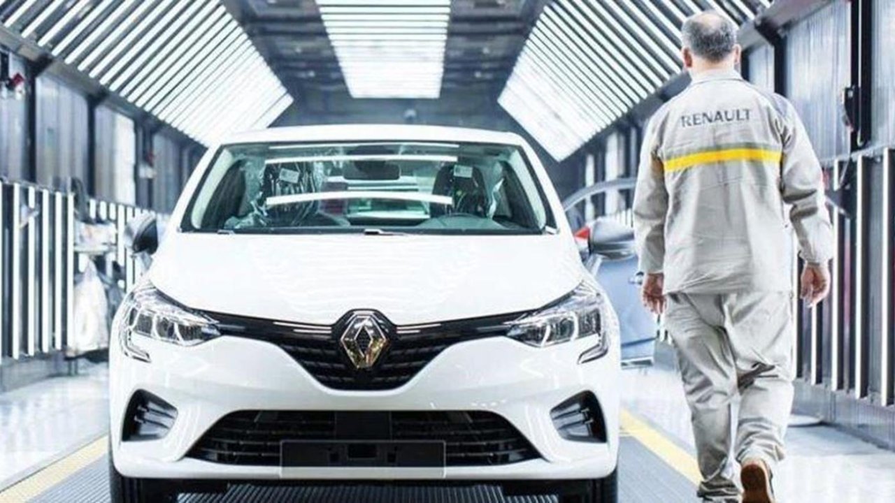 Renault yenilenmiş 2. el otomobil satışına start verdi! Vatandaşlar ucuza alacak! Clio ve Megane Sedan fiyat listesi!