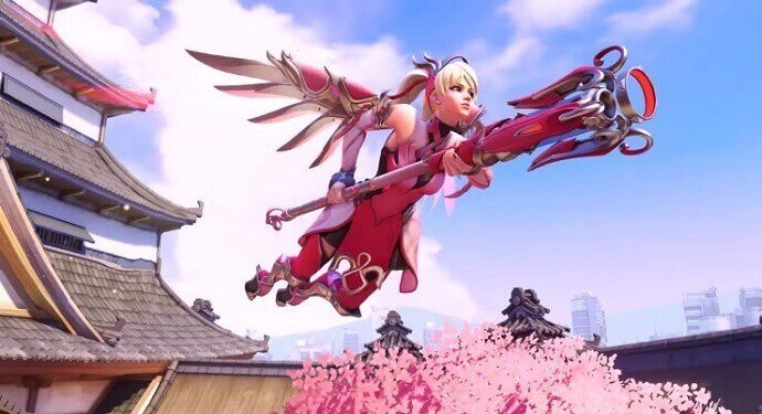 Sony, Pink Mercy kostümünden kar etmediğini açıkladı!